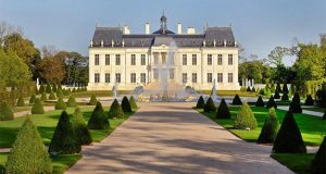 chateau ( world's most expensive house )